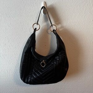 ALEXIS BENDEL HOBO SHOULDER BAG BLACK PU LEATHER QUILTED ZIP CLOSE GOLD LOOP